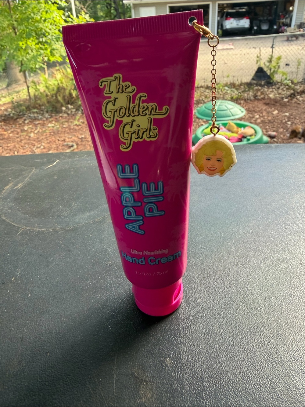 Rose- Golden Girls Apple Pie Ultra Nourishing Hand Cream - Pink
